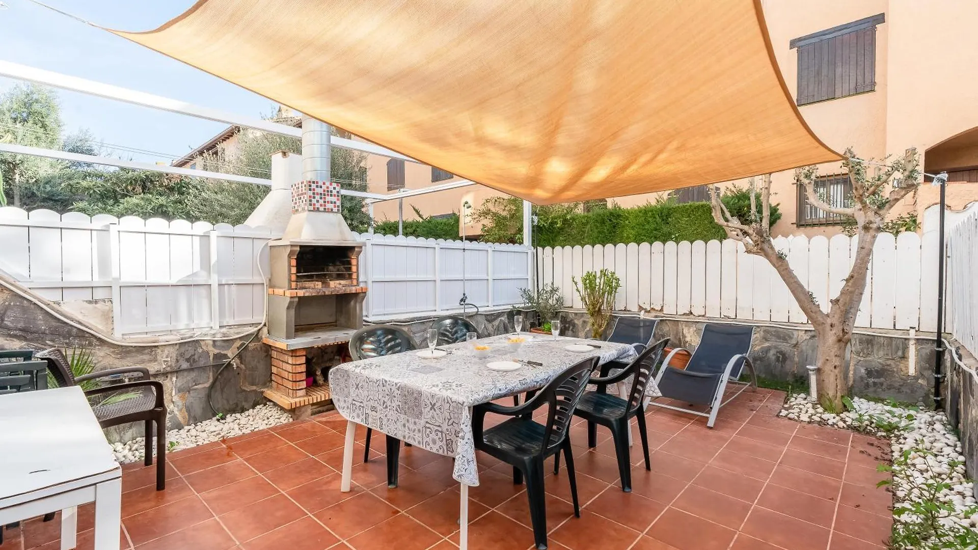 Beach House Roda De Bera